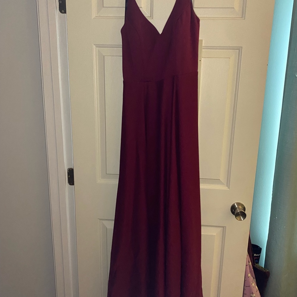 Elegant Burgundy Evening Dress